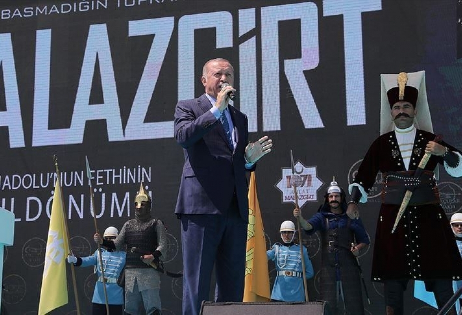 Türkiyə Prezidenti piyada qoşunların tezliklə Suriyanın şimalına girəcəyini bəyan edib