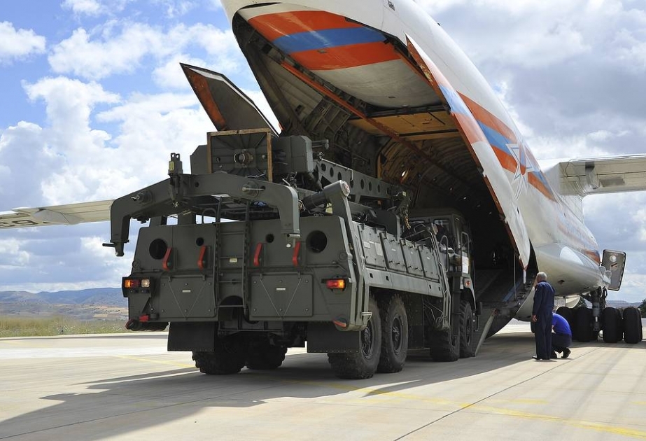 İkinci S-400 batareyasının Türkiyəyə çatdırılmasına başlanılıb