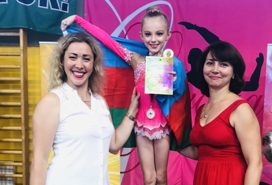 La gymnaste azerbaïdjanaise Mina Abbassova ajoute une nouvelle médaille d’or à son palmarès