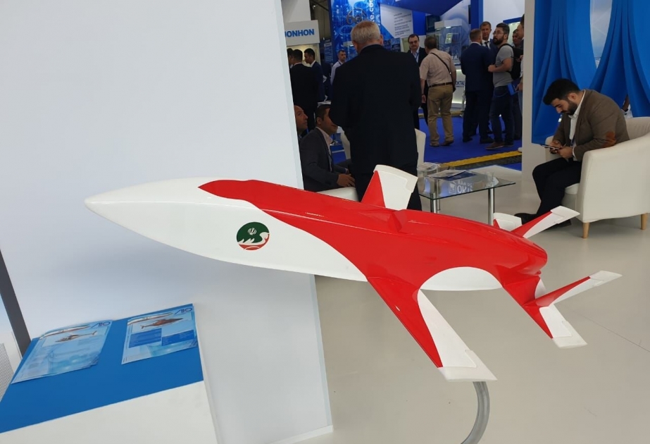 İran yeni pilotsuz uçuş aparatını təqdim edib