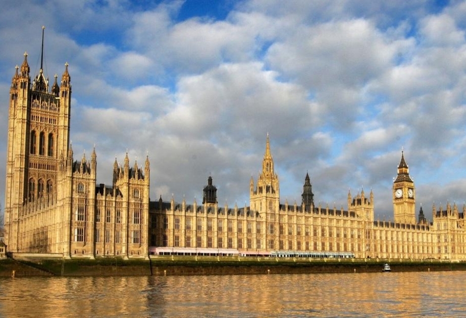 Britaniya hökuməti parlamentin işini dayandırmağa hazırlaşır