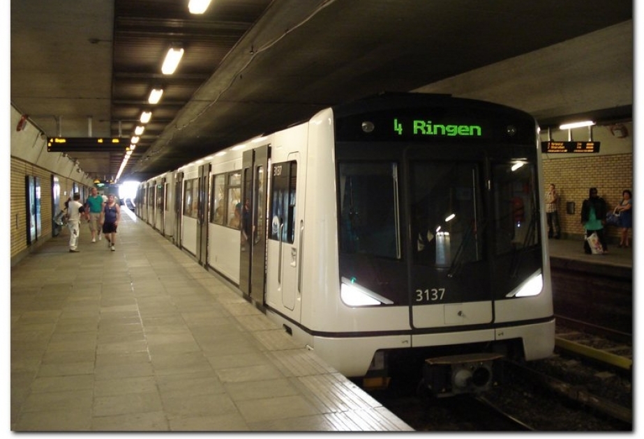 Непогода и перебои с электроснабжением стали причиной остановки движения в метрополитене Осло
