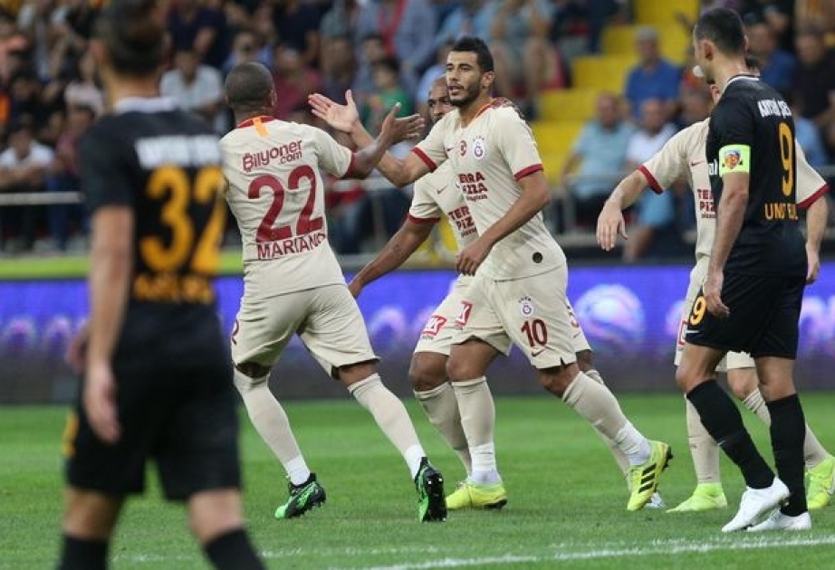 “Qalatasaray” bu mövsüm Türkiyə çempionatında ilk qələbəsini son dəqiqələrdə vurduğu qolla qazanıb