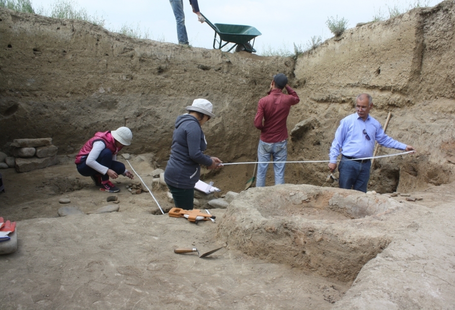 Descubren artefactos arqueológicos antiguos en Shabran