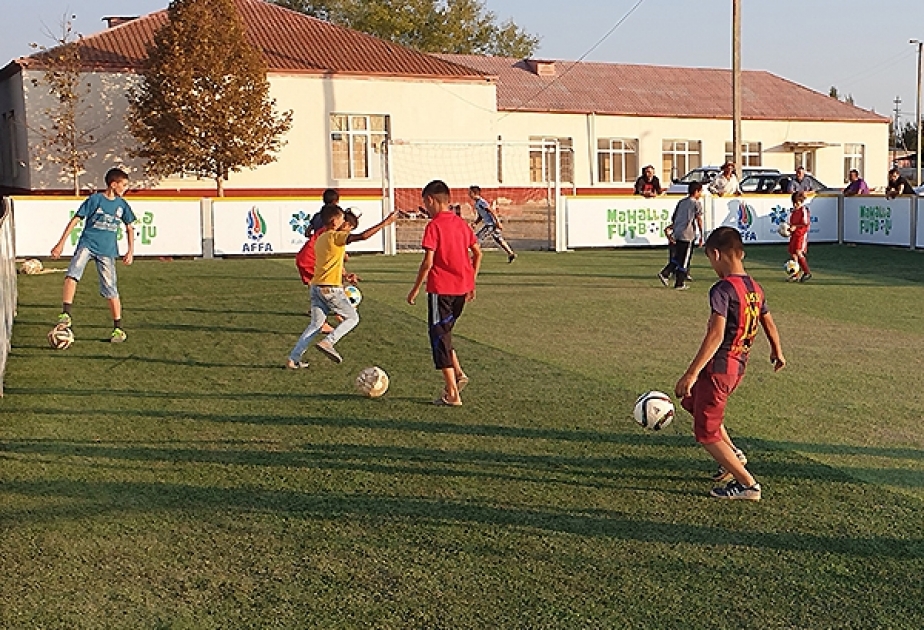 “Məhəllə futbolu” layihəsi davam etdirilir