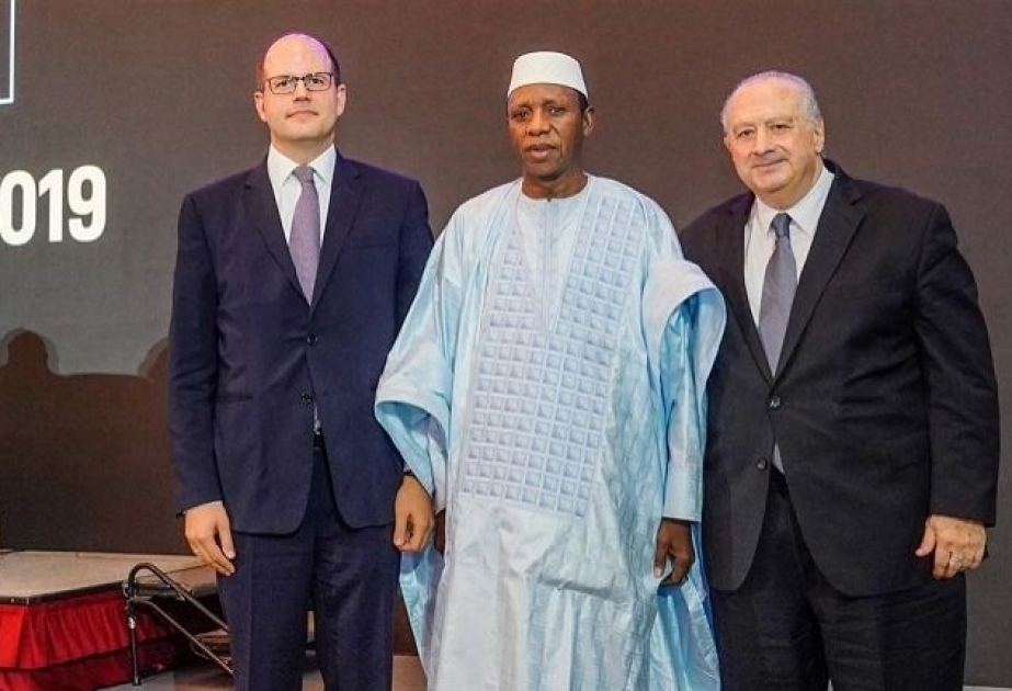 Le président de la Fédération azerbaïdjanaise de basket-ball participe au XXIe Congrès de la FIBA
