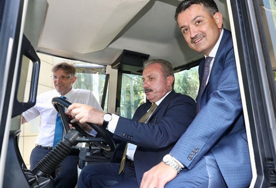 Türkiyədə istehsal olunan elektrik mühərrikli traktorlar tarlalarda sınaqdan keçiriləcək