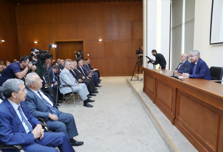 Yeni Azərbaycan Partiyasının rayon və şəhər təşkilatlarının ümumrespublika müşavirəsi keçirilib
