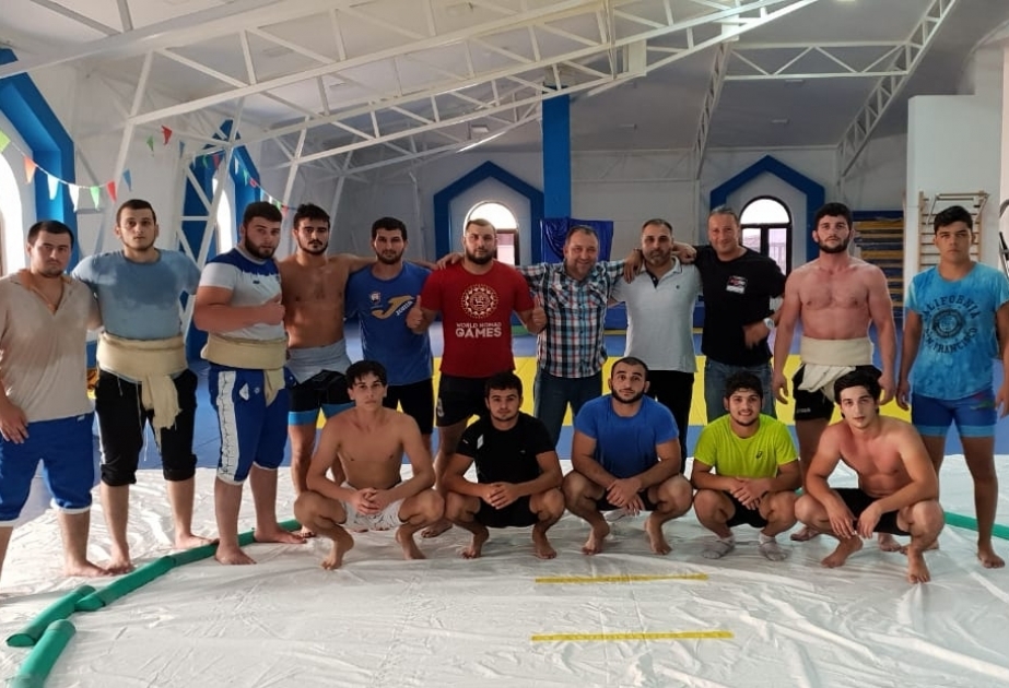 Young Azerbaijani sumo wrestlers to contest medals at European Championships
