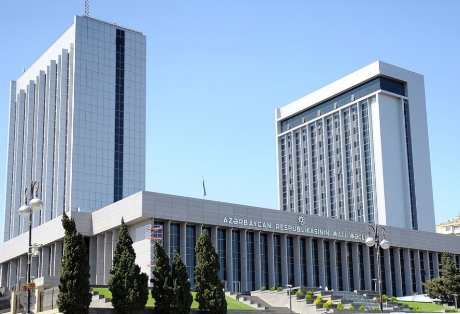 Aserbaidschanische Parlamentsdelegation reist nach Berlin