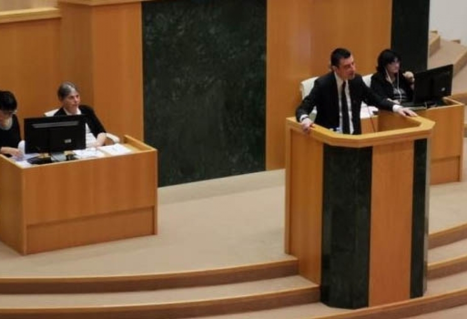 Georqi Qaxaria: Gürcüstanın qonşu ölkələrlə əlverişli siyasi, iqtisadi, ticari münasibətlərinin qurulması üçün fəal iş aparılmalıdır