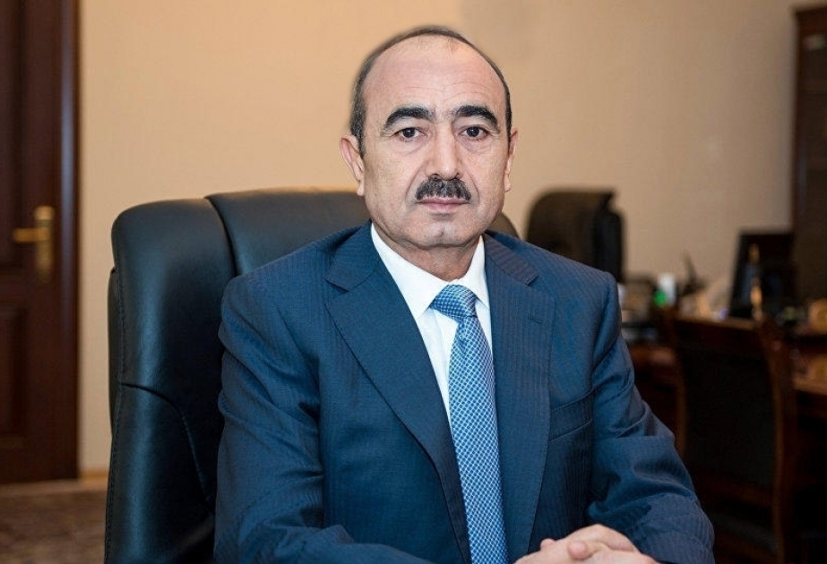 Али Гасанов: Власти Азербайджана открыты к сотрудничеству с любой группой или лицом, желающим служить государству и государственности