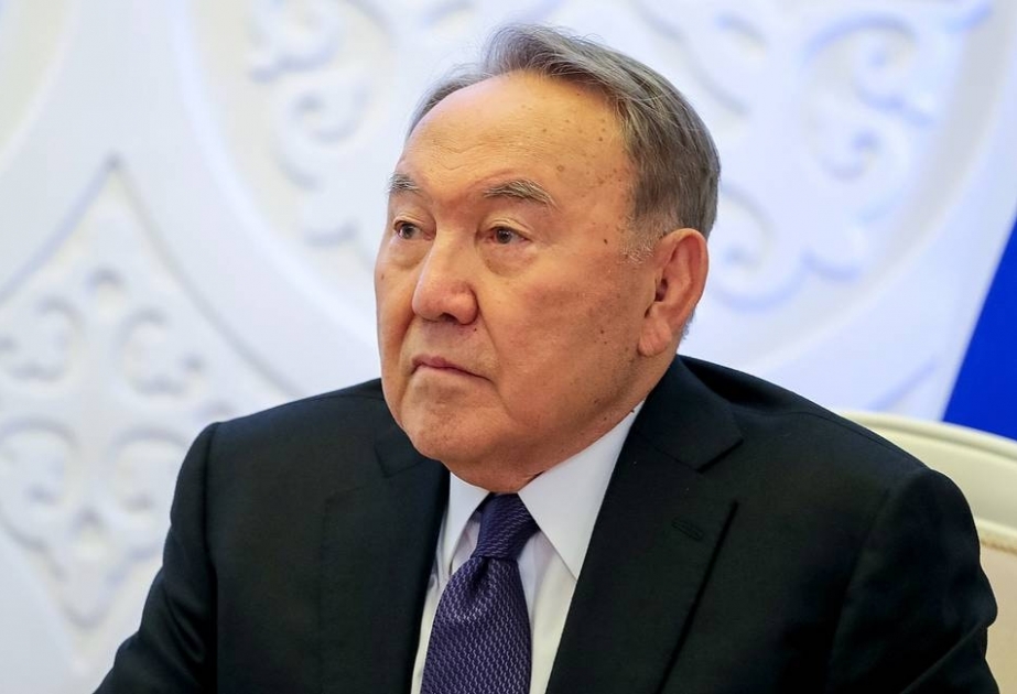 Nursultan Nazarbayev Polad Bülbüloğluna məktub ünvanlayıb
