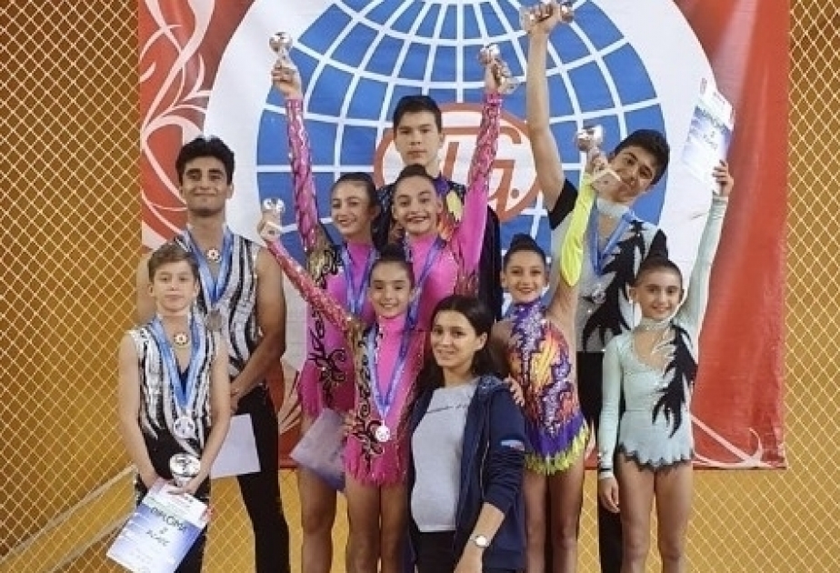 阿塞拜疆竞技体操队在圣彼得堡摘得三枚奖牌