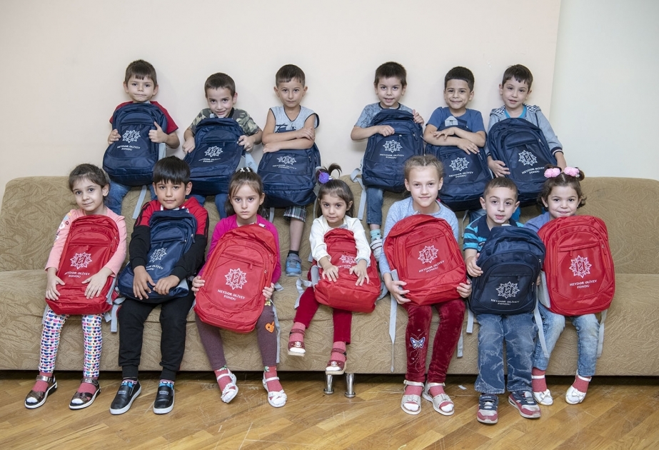 17000 Waisenkinder bekommen Geschenke von Heydar Aliyev Stiftung