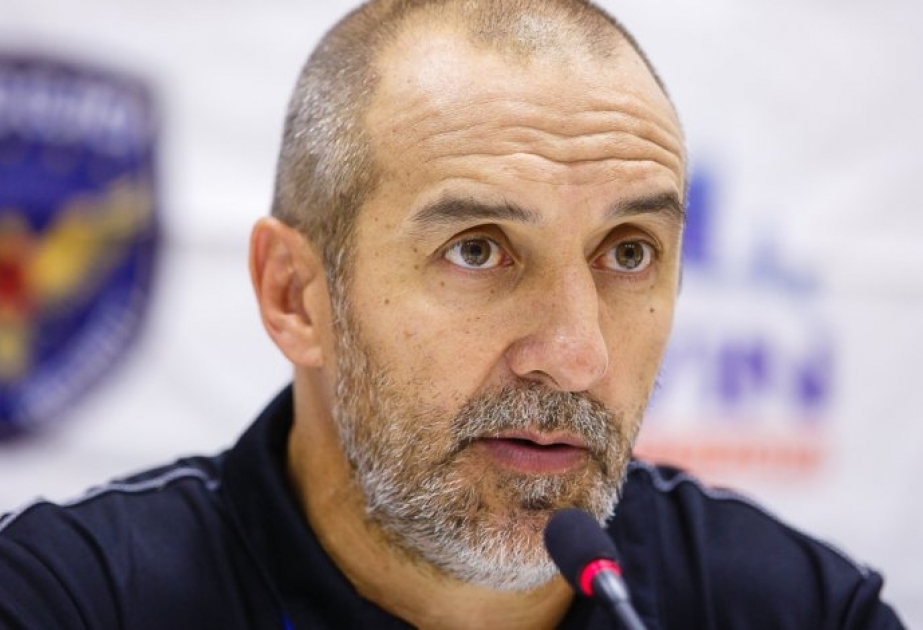 “Neftçi”nin baş məşqçisi: Yenə çempionluq üçün oynayırıq