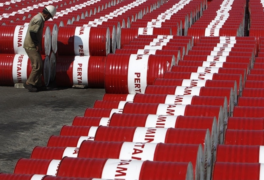 Oil prices rise sharply on world markets