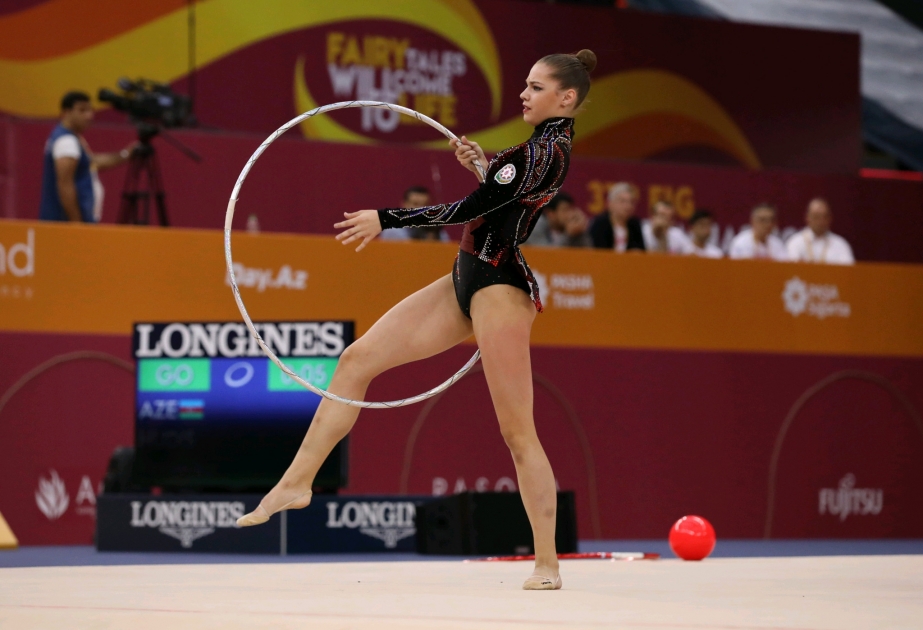 Azərbaycan gimnastı Veronika Qudis dünya çempionatında fərdi proqram üzrə halqa ilə çıxışını təqdim edib