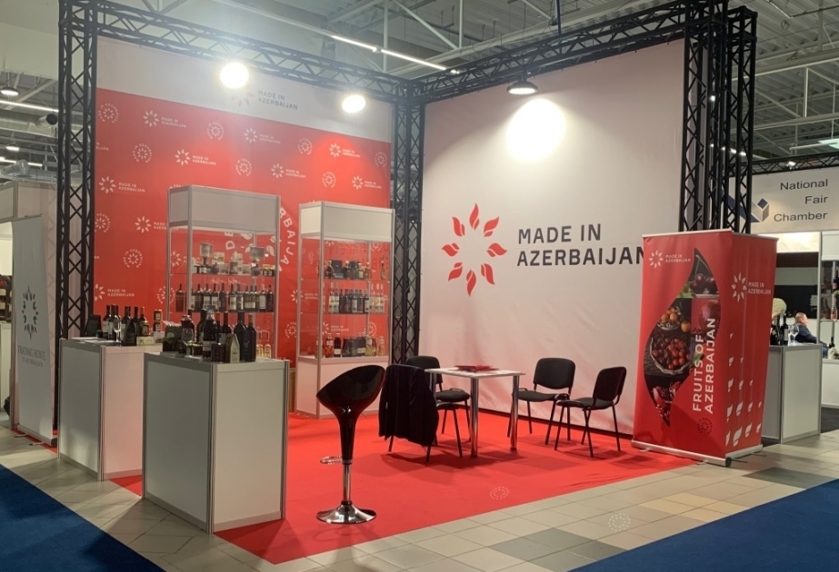Alimentos y bebidas espirituosas de Azerbaiyán en la exposición de Polonia
