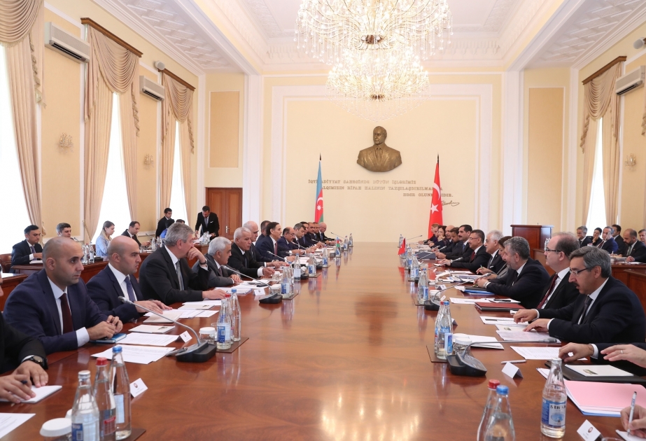 Baku hosts 8th meeting of Azerbaijan-Turkey Joint Intergovernmental Commission on economic cooperation