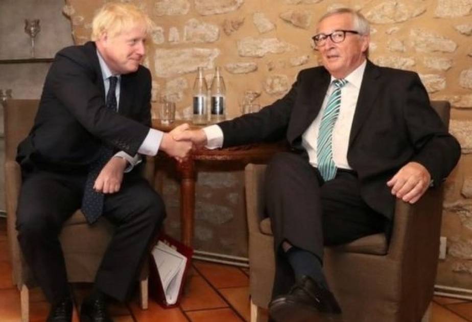 Böyük Britaniyanın Baş Naziri Avropa Komissiyasının sədri ilə görüşüb