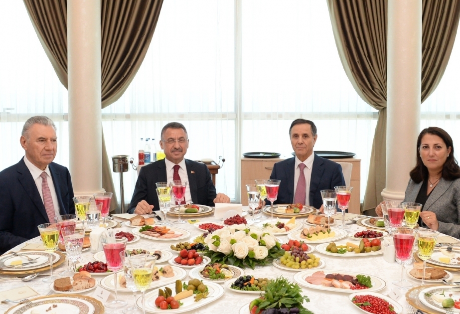 Essen zu Ehren des türkischen Vizepräsidenten Fuat Oktay