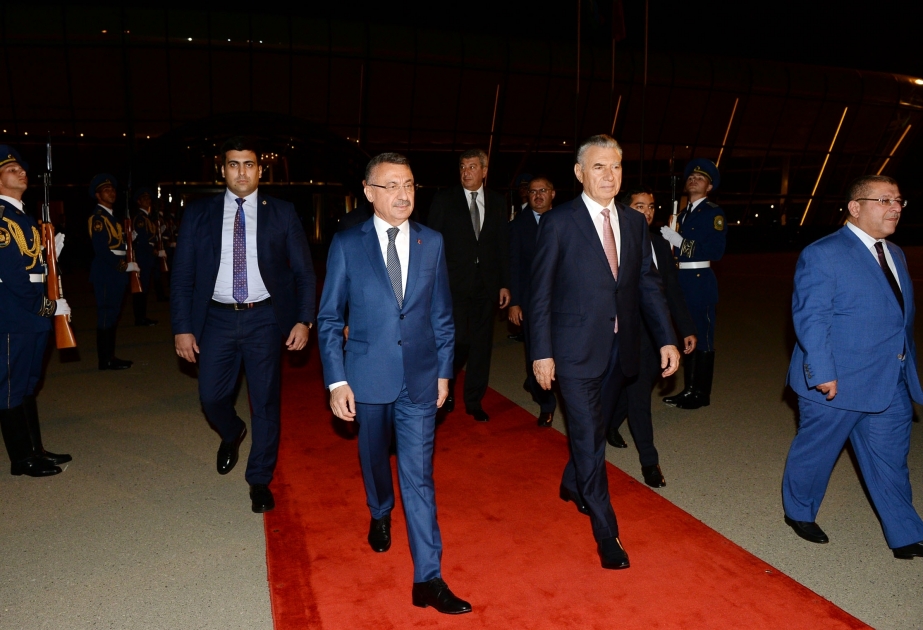 Concluye la visita oficial del vicepresidente turco a Azerbaiyán