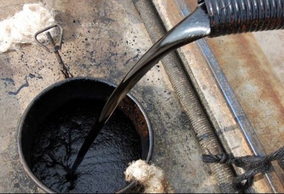 انخفاض حجم المنتجات النفطية المصدرة من أذربيجان
