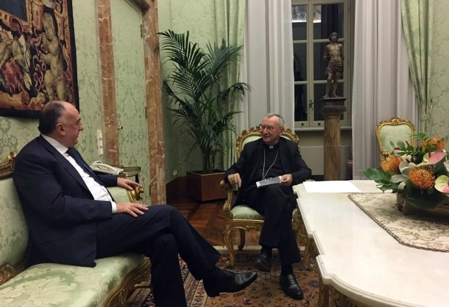 Rencontre du ministre azerbaïdjanais des Affaires étrangères avec le cardinal Pietro Parolin