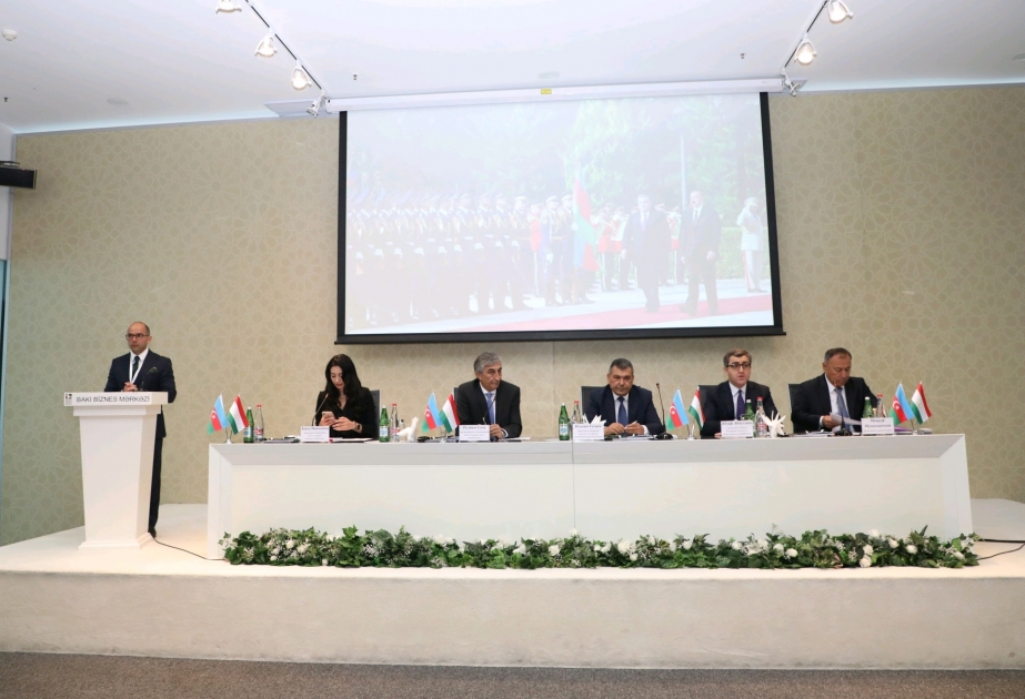 Bakú acoge el Foro de Agronegocios de Azerbaiyán-Tayikistán