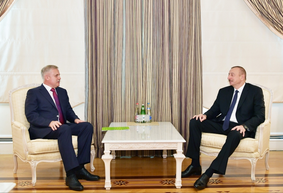 Prezident İlham Əliyev Belarus Təhlükəsizlik Şurasının dövlət katibinin başçılıq etdiyi nümayəndə heyətini qəbul edib YENİLƏNİB VİDEO