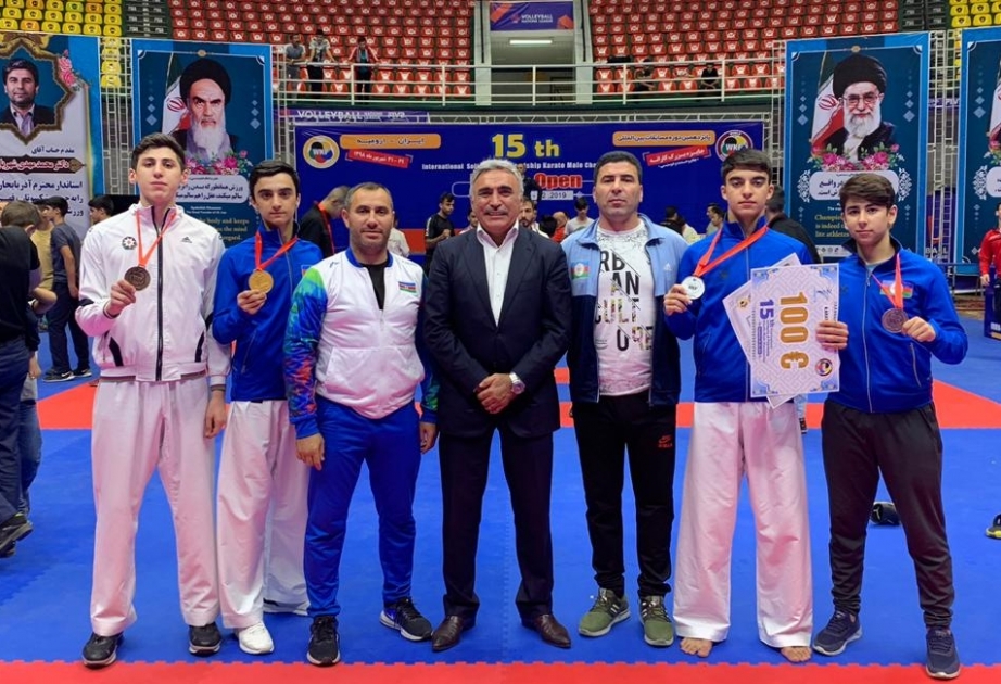 Yeniyetmə karateçilərimiz İranda keçirilən turnirin ilk günündə 4 medal qazanıblar