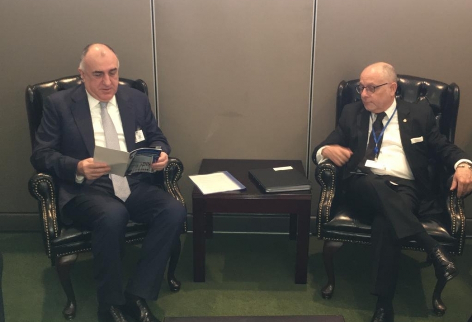 Canciller azerbaiyano se reunió con el Ministro de Relaciones Exteriores y Culto de Argentina