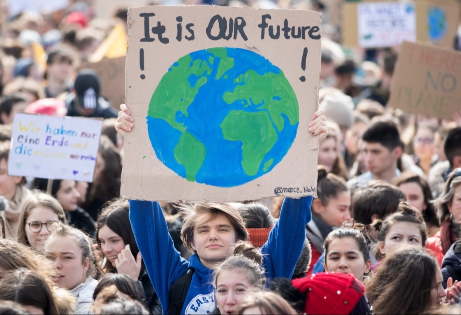 Avstriyada dini icmalar “Fridays for Future” iqlim naminə gənclər hərəkatını dəstəkləyirlər