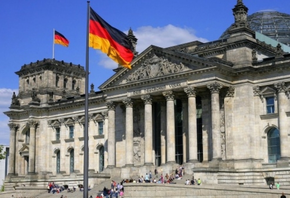 Немецкие преступники запасаются дипломатическими паспортами