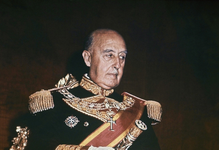 İspaniya Ali Məhkəməsi Frankonun nəşinin ekshumasiya olunmasına icazə verib