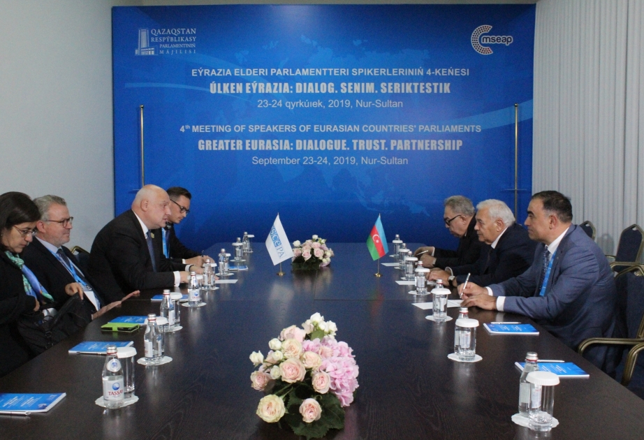 رئيس المجلس الوطني يجتمع برئيس الجمعية البرلمانية لمنظمة الأمن والتعاون الأوروبي في كازاخستان