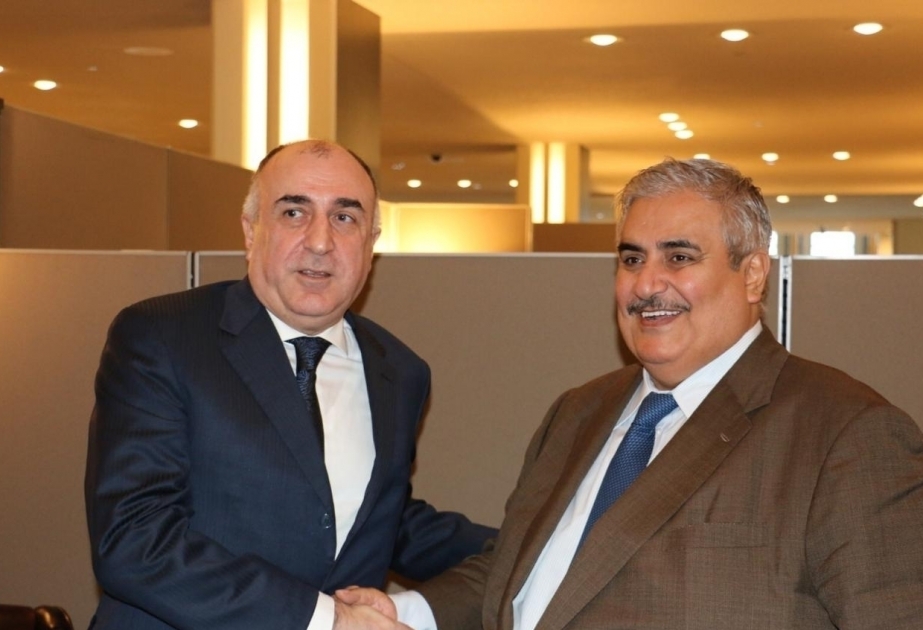 Se subraya la importancia de seguir profundizando las relaciones entre Azerbaiyán y Bahrein