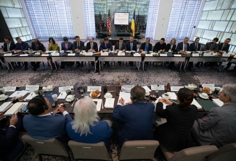 Президент Украины отметил изменения, произошедшие со сменой власти в стране