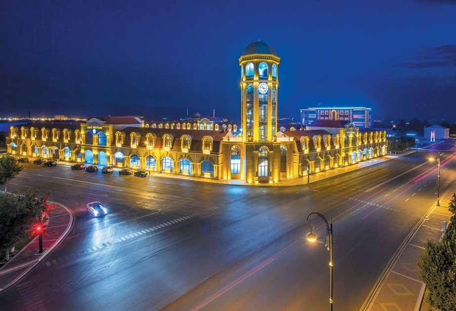 Qədim və müasir Naxçıvan turizm mərkəzinə çevrilir