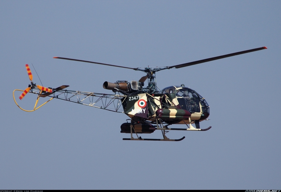 Hindistana məxsus hərbi helikopter Butanda qəzaya uğrayıb