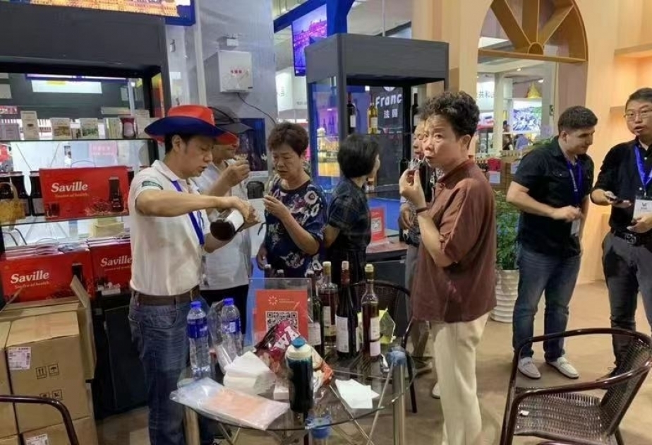 Productos de la marca “Made in Azerbaijan” se exhiben en la exposición internacional en China