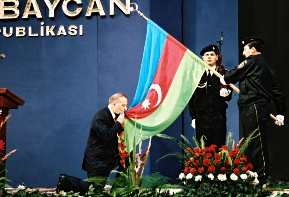 La elección de Heydar Aliyev como Presidente de Azerbaiyán ha supuesto el inicio de una nueva etapa en la historia de Azerbaiyán