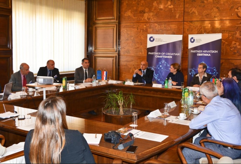 Azərbaycan nümayəndə heyəti Xorvatiyada kiçik ailə biznesinin vəziyyəti ilə yaxından tanış olub