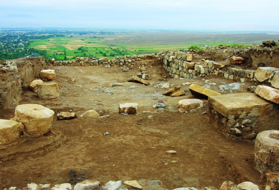 Fortaleza de Azerbaiyán “Oghlangala” - Monumento arqueológico