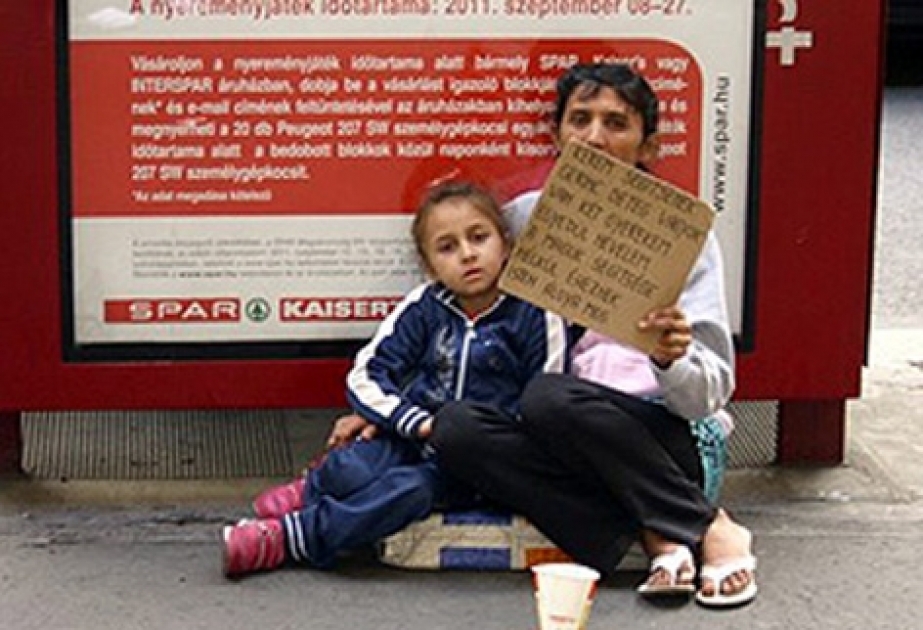 Беднейшая треть населения Венгрии воспитывает более половины детей страны