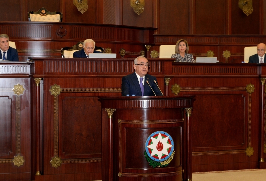 Parlamento azerbaiyano aprueba la candidatura de Ali Asadov a primer ministro