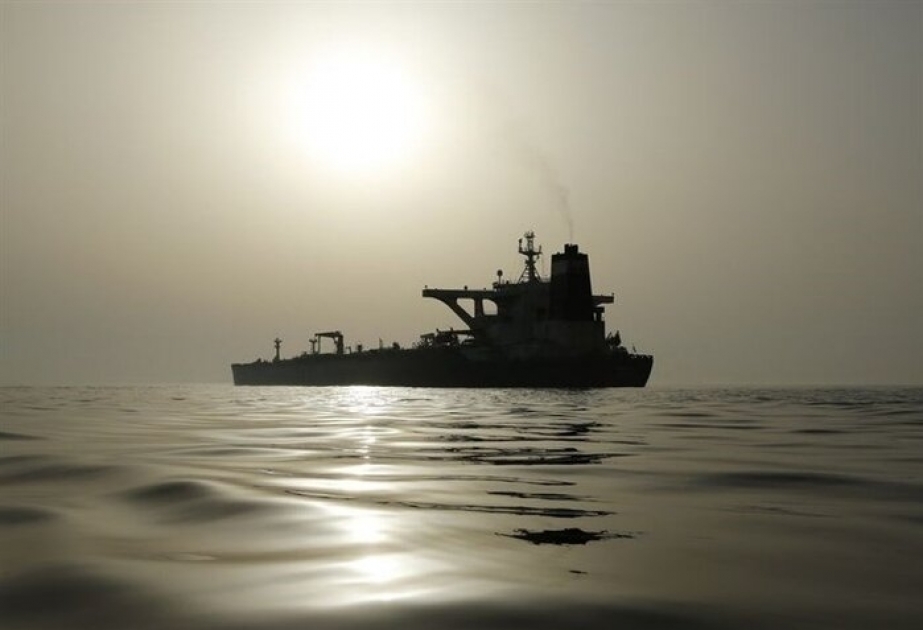 انفجار ناقلة نفط إيرانية في البحر الأحمر