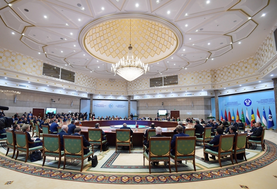 لقاء موسع لمجلس رؤساء بلدان رابطة الدول المستقلة في عشق آباد