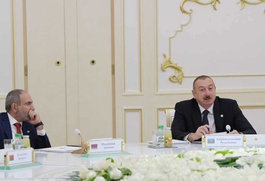 Газета «Коммерсант» пишет, что Пашинян попал в нелепое положение на заседании Совета глав государств СНГ